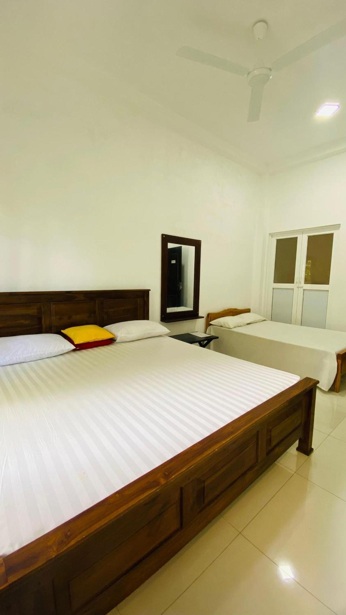 Coco Rooms Галле Экстерьер фото